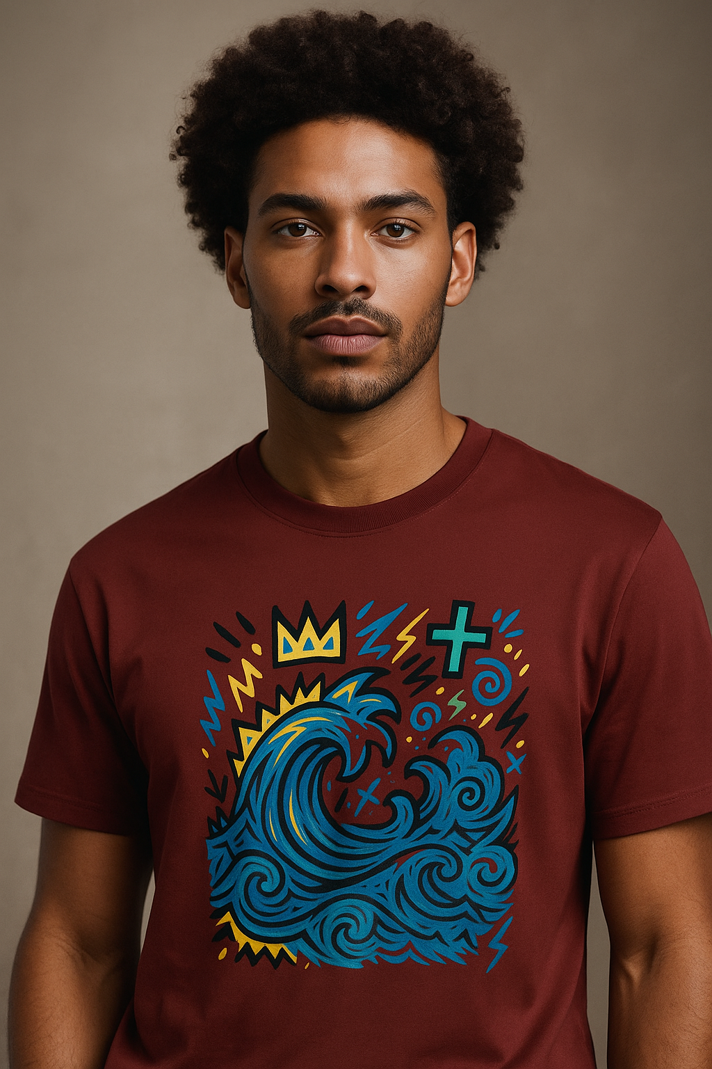T-shirt Ondja bordeaux unisexe coton bio, imprimé exclusif vague bleue stylisée avec symboles graphiques, mode gabon luxe
