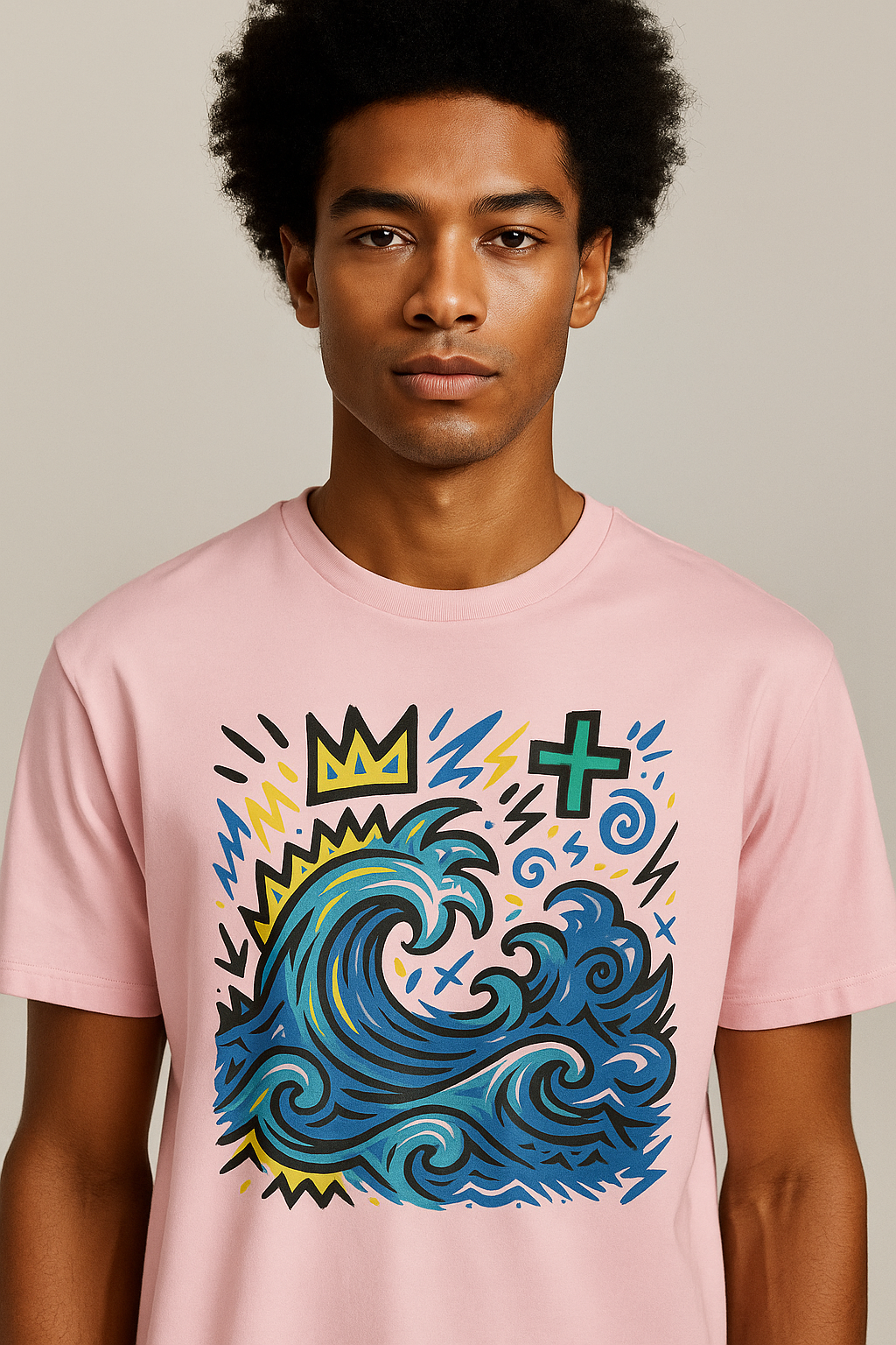 T-shirt Ondja couleur pêche clair unisexe coton bio, imprimé vague bleue stylisée et symboles colorés, Élisabeth Akaïa Kaï