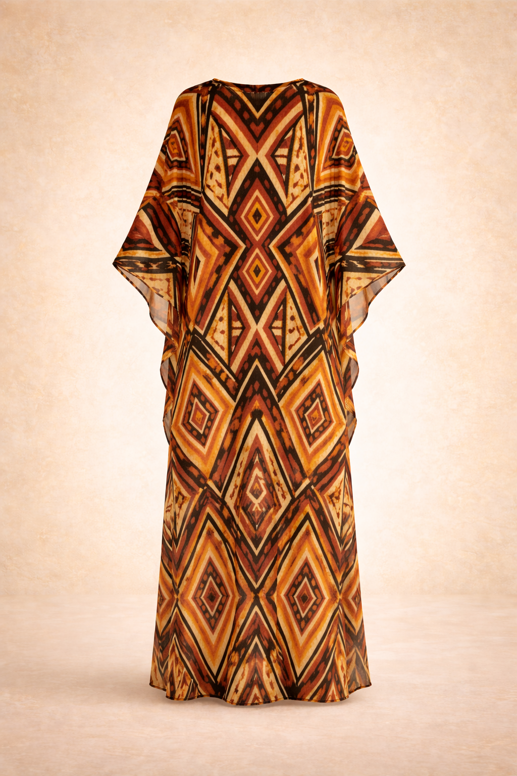 Vue dos du caftan long NYARA, révélant la structure du vêtement et la précision du motif. Une pièce signature à forte identité visuelle.