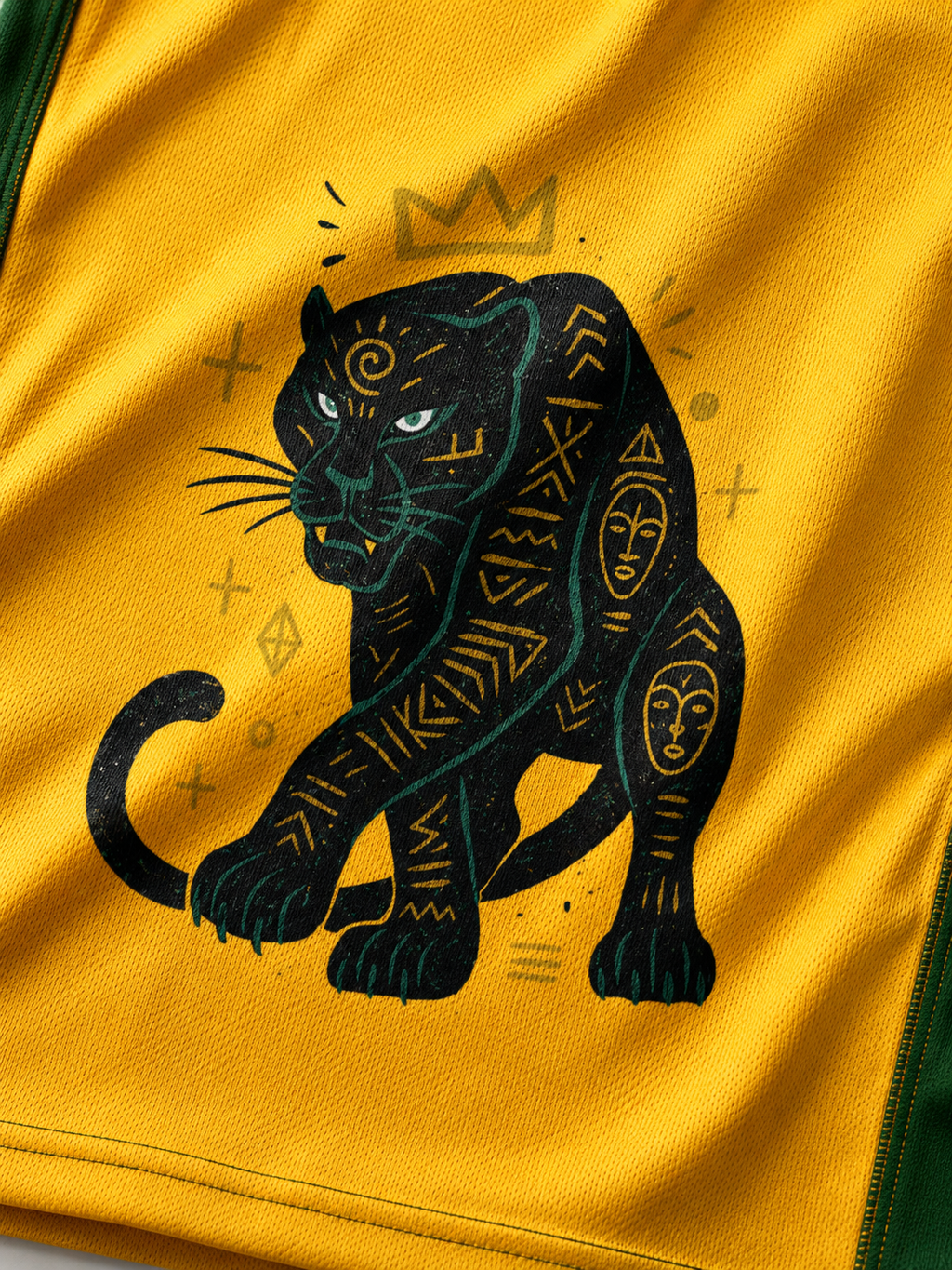 La panthère, symbole de puissance et d'élégance, occupe une place centrale dans cette création. Une illustration exclusive qui incarne l'esprit du Gabon et l'univers artistique de la maison.