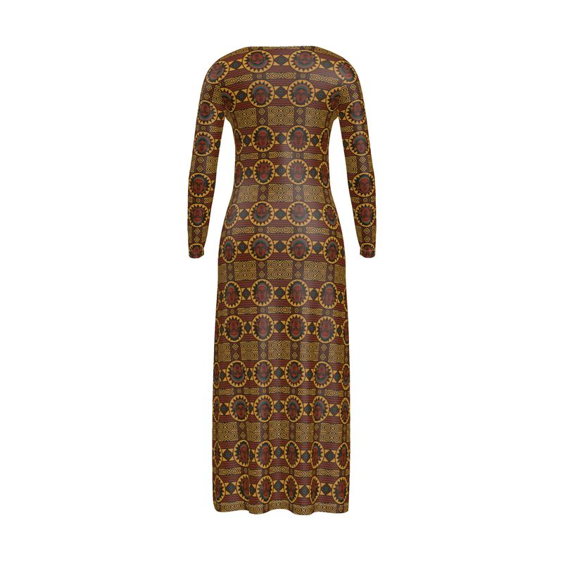 Vue arrière de la robe longue boutonnée Kaya Lumina, tissu jersey imprimé africain haut de gamme aux motifs géométriques dorés et bruns.