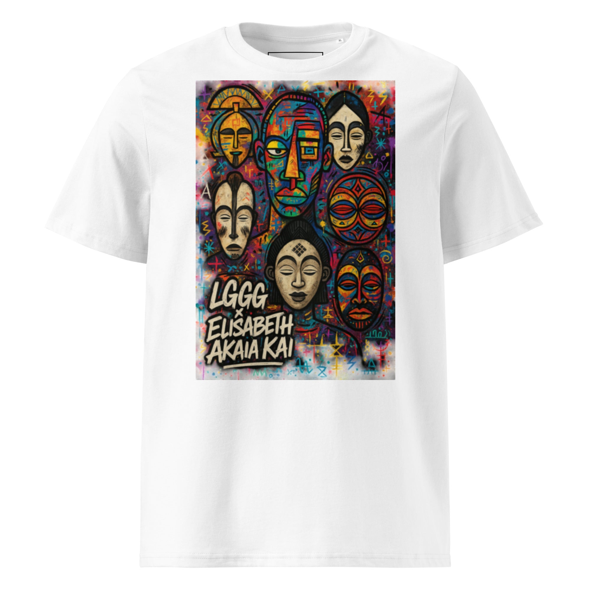 Le t-shirt MEBOKO Blanc met pleinement en valeur les couleurs de l'œuvre graphique. Une pièce iconique de la maison Élisabeth Akaïa Kaï, inspirée de la mémoire et de la transmission culturelle.