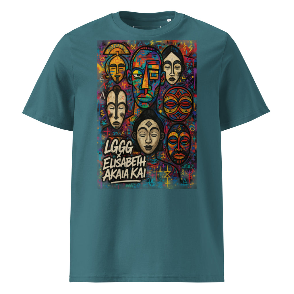 Le t-shirt MEBOKO Vert Emeraude associe la profondeur du vert à une œuvre graphique inspirée des traditions africaines. Une création artistique produite à la demande.