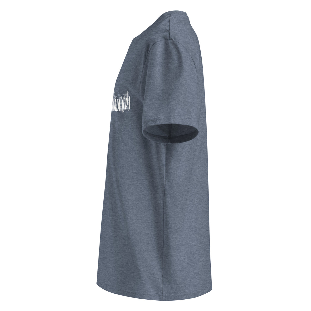 Profil gauche du t-shirt KAÏ bleu chiné pour homme, montrant la coupe droite et les manches courtes.
